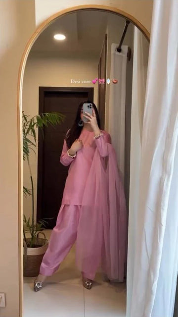 Farshi Shalwar kameez PINK