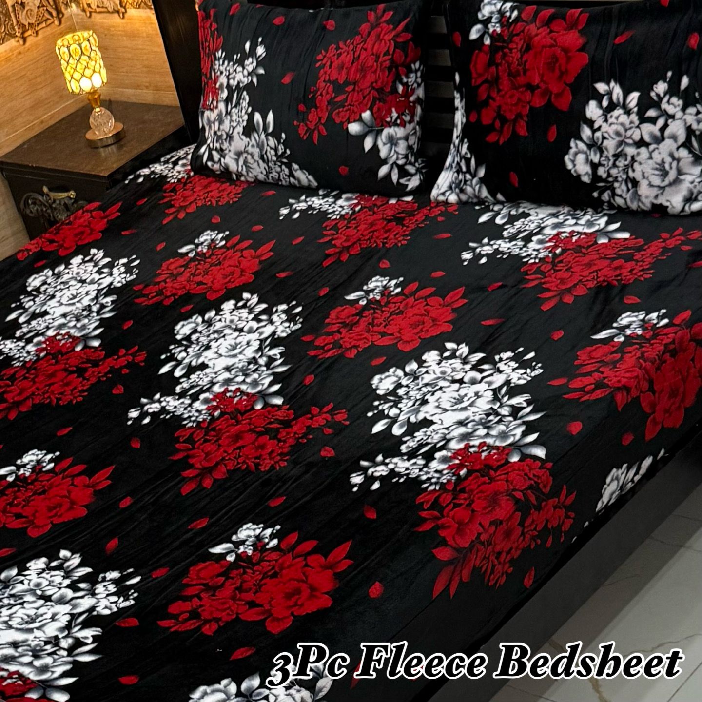 3PCS FLEES BEDSHEET (red wight . )