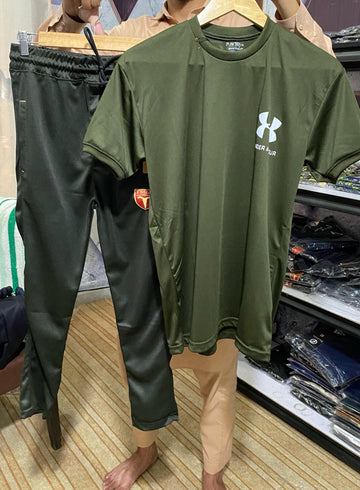 UNDERAMRMOUR TRACK SUIT