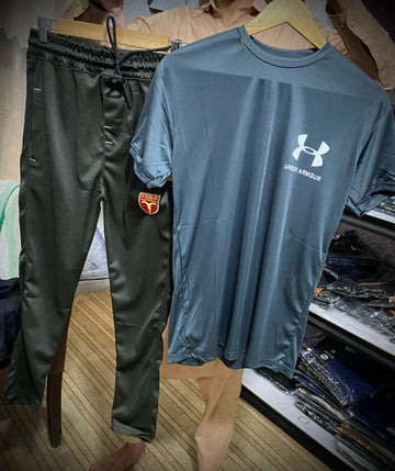 UNDERAMRMOUR TRACK SUIT