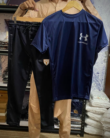 UNDERAMRMOUR TRACK SUIT