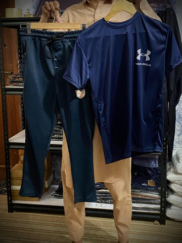 UNDERAMRMOUR TRACK SUIT
