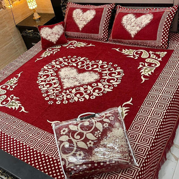 4Pc Velvet Jaquard Bedsheet |King Size | Velvet Jaquard Red Heart