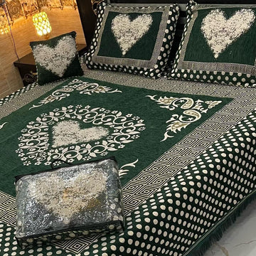 4Pc Velvet Jaquard Bedsheet |King Size | Velvet Jaquard Mongia  Heart