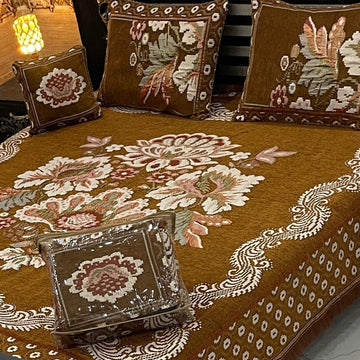 4Pc Velvet Jaquard Bedsheet |King Size | Velvet Jaquard Mustard Motif