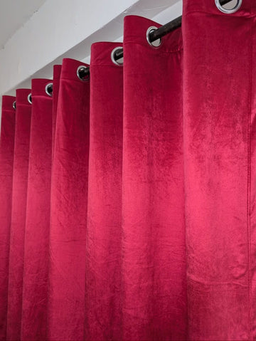 Export Velvet curtain (Ultra Soft)Red