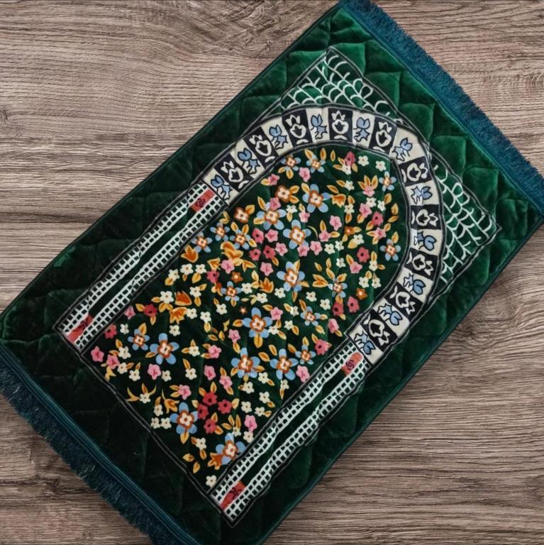 Green Mosque Janamz Prayer Mat