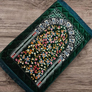 Green Mosque Janamz Prayer Mat