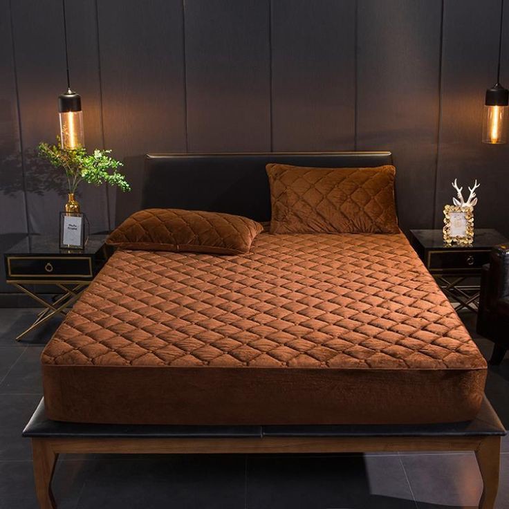 QUILTED WATERPROOF MATTRESS PROTECTOR-Light Brown