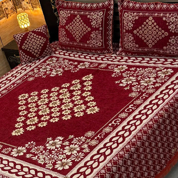 4Pc Velvet Jaquard Bedsheet |King Size | Velvet Jaquard|Red Centre star Motif