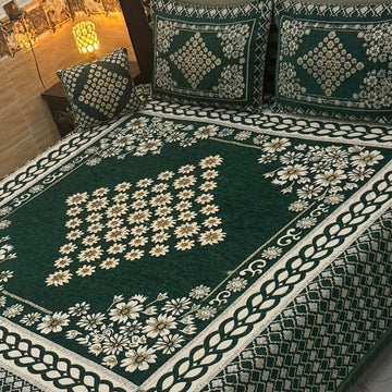 4Pc Velvet Jaquard Bedsheet |King Size | Velvet Jaquard|Mongia Centre star Motif