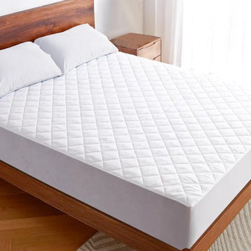 QUILTED WATERPROOF MATTRESS PROTECTOR-White