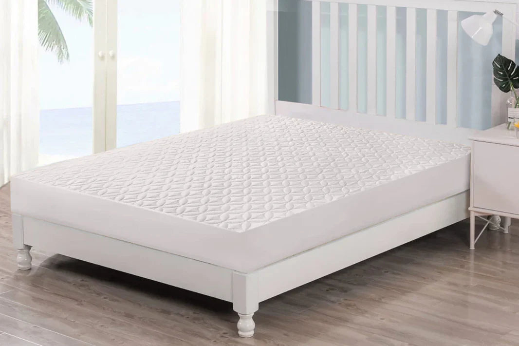 QUILTED WATERPROOF MATTRESS PROTECTOR-WHITE